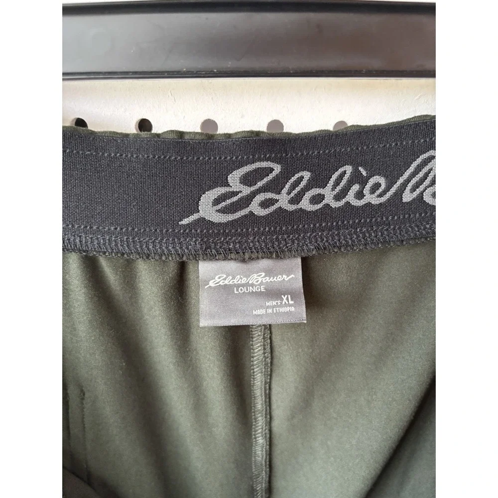 Eddie‎ Bauer Lounge Pull On Athletic Shorts Men's XL Drawstring Zip Pocket